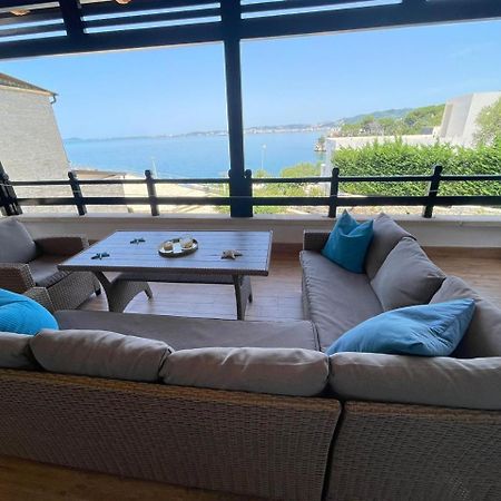 Aneta'S Beach House Vlore Exterior photo