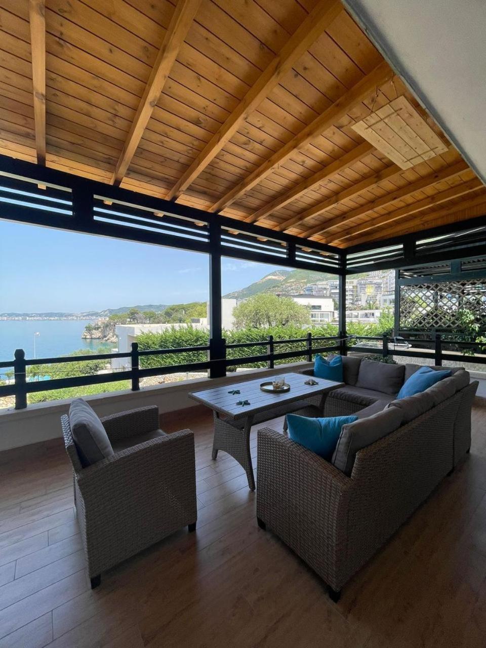 Aneta'S Beach House Vlore Exterior photo