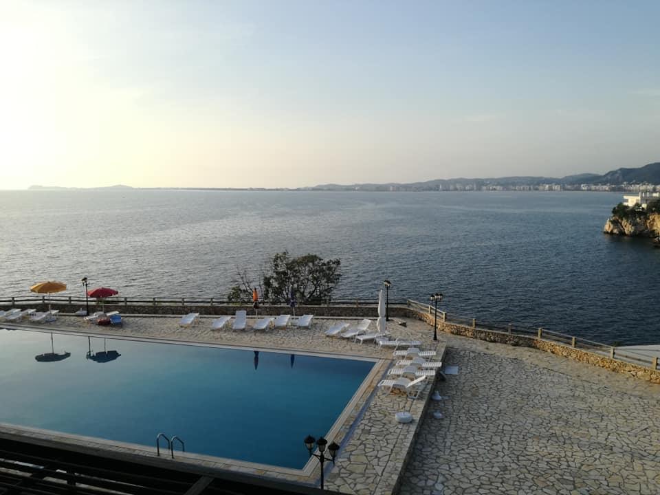 Aneta'S Beach House Vlore Exterior photo