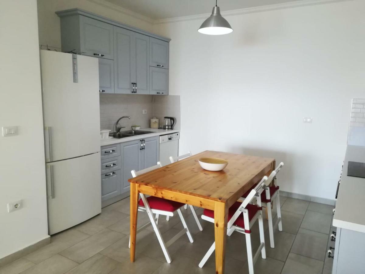 Aneta'S Beach House Vlore Exterior photo