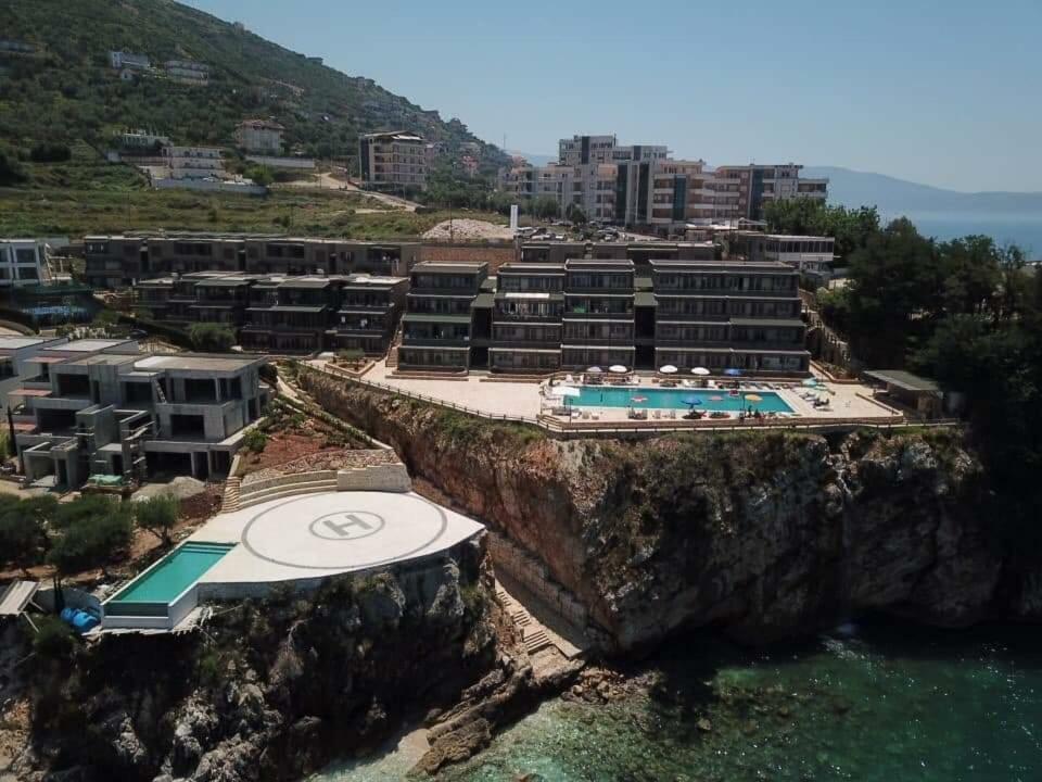 Aneta'S Beach House Vlore Exterior photo