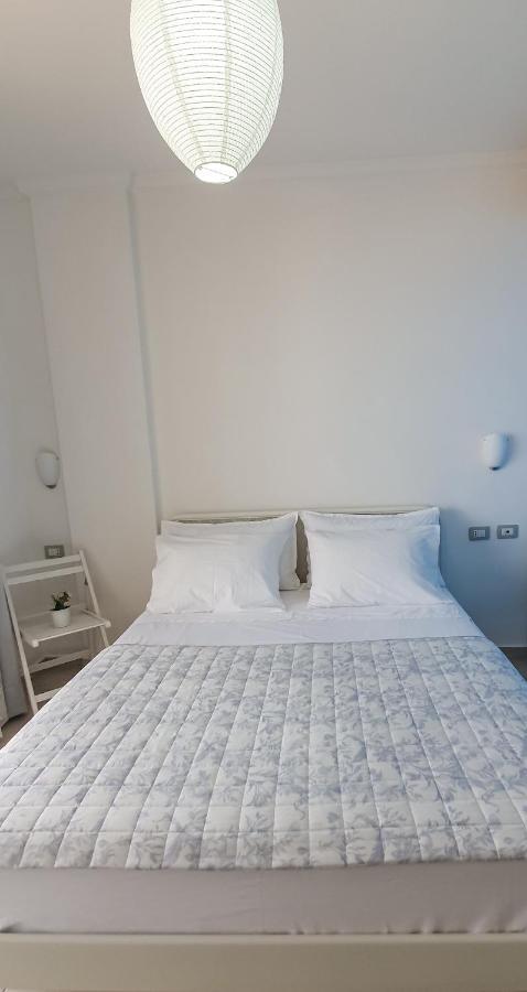 Aneta'S Beach House Vlore Exterior photo